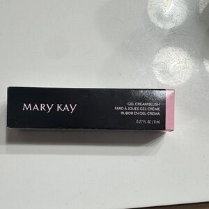 Mary Kay Gel Cream Blush in blushing pink